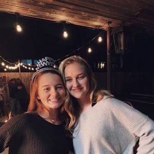 Meet your Posher, Isabel